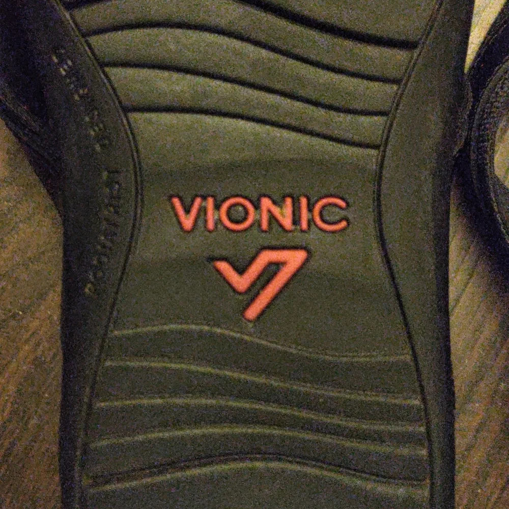 Vionic. "High Tide" Thong Sandals_7